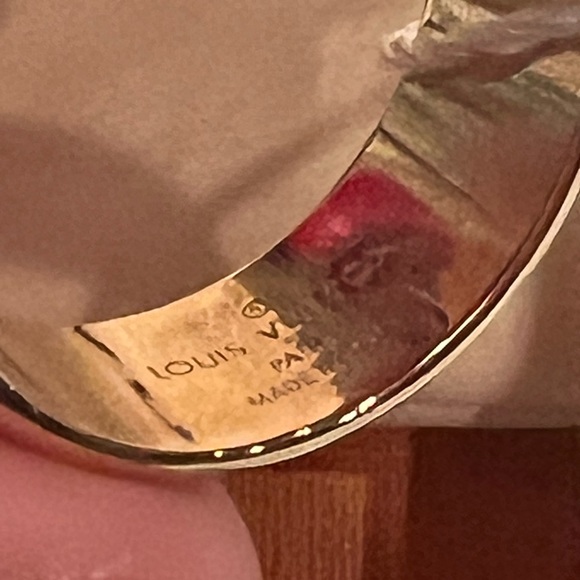 Authentic Louis Vuitton M80189 Ring Only - Picture 5 of 12